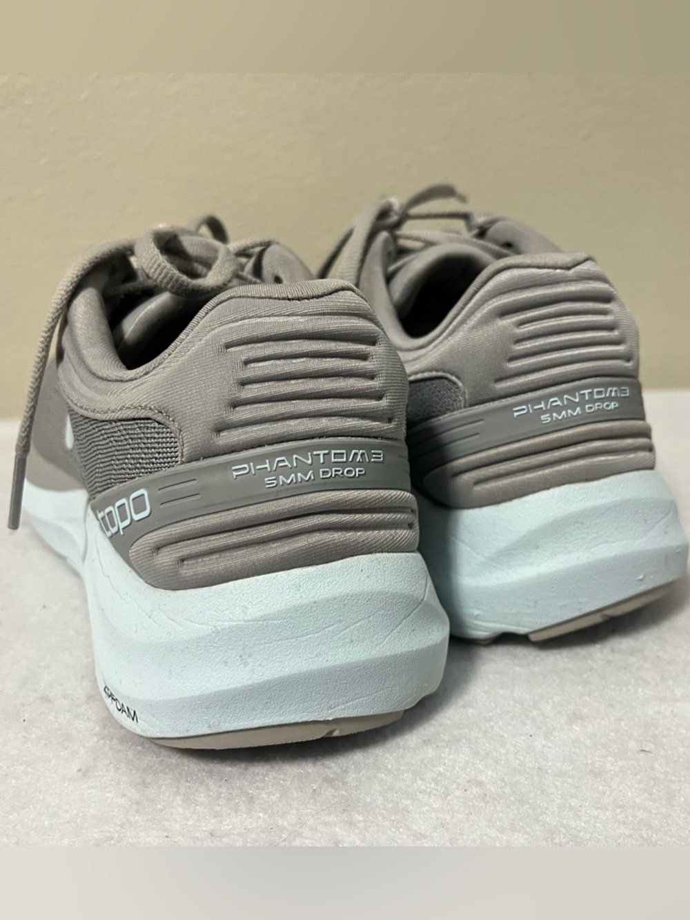 Topo Athletic Phantom 3 Shoes Womens 8 Grey Stone Road Running Sneakers Athletic - Picture 4 of 8